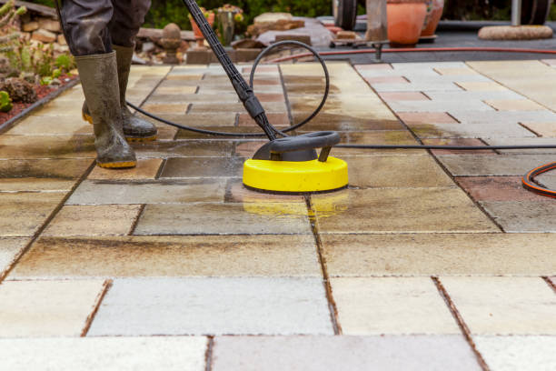 Best Pool Deck Cleaning  in Hinesville, GA